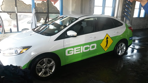 Car Wash «At Tha Car Wash», reviews and photos, 2600 S Broadway, Denver, CO 80210, USA