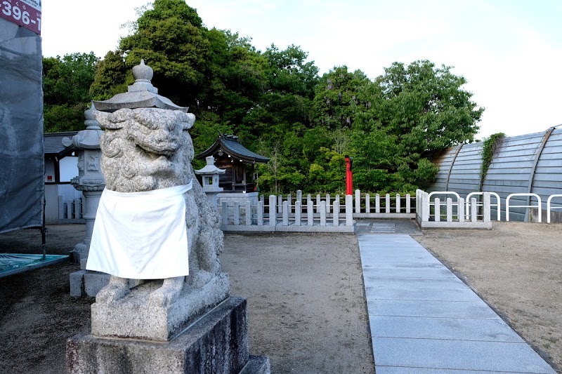 闘鶏野神社境内社 稲荷神社