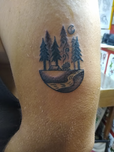 Explore small traditional tattoo ideas, creative tattoo ideas in Coeur D Alene, available at Northwest Tattoo Museum & Tattooing
