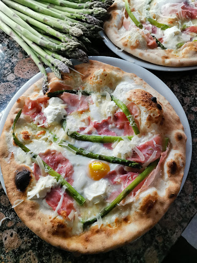 Cascade Bar Pizzeria in Sand in Taufers, Provincia Autonoma di Bolzano – Alto Adige