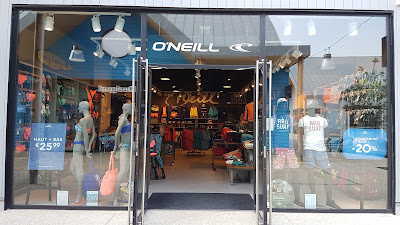 O'Neill à Aubergenville