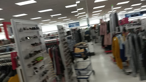 Department Store «Marshalls», reviews and photos, 1399 N Shore Rd, Revere, MA 02151, USA