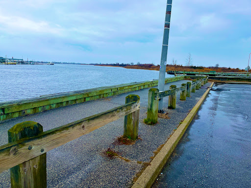 Golf Course «Bay Park Golf Course», reviews and photos, 1 1st Ave, East Rockaway, NY 11518, USA