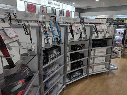 Hair Salon «Ulta Beauty», reviews and photos, 5900 Poyner Anchor Ln #157, Raleigh, NC 27616, USA