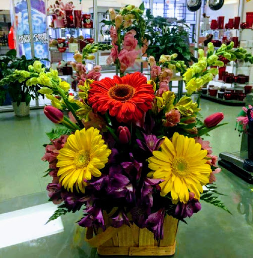 Florist «Fort Campbell Flower Shop», reviews and photos, 2840 Bastogne Ave, Fort Campbell, KY 42223, USA