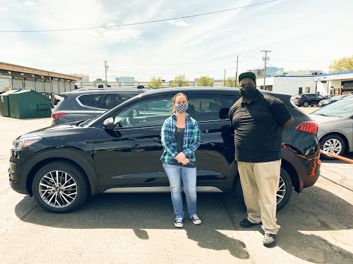 Hyundai Dealer «Danbury Hyundai», reviews and photos, 102 Federal Rd, Danbury, CT 06810, USA