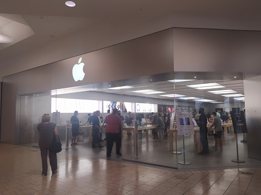 Computer Store «Apple Short Hills», reviews and photos, 1200 Morris Turnpike, Short Hills, NJ 07078, USA