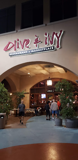 Shopping Mall «Scottsdale Waterfront», reviews and photos, 7135 E Camelback Rd #165, Scottsdale, AZ 85251, USA
