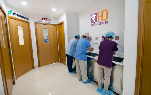 Dr Hung & Associates Dental Center
