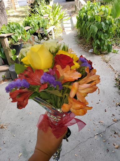 Florist «Emma Flower Shop», reviews and photos, 409 N Fuqua St, Rockport, TX 78382, USA
