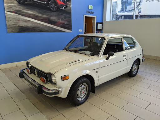 Honda Dealer «San Francisco Honda», reviews and photos, 10 S Van Ness Ave, San Francisco, CA 94103, USA