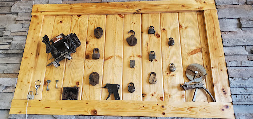 Locksmith «Pennington Locksmith Company», reviews and photos, 235 E Warner Rd #103, Gilbert, AZ 85296, USA