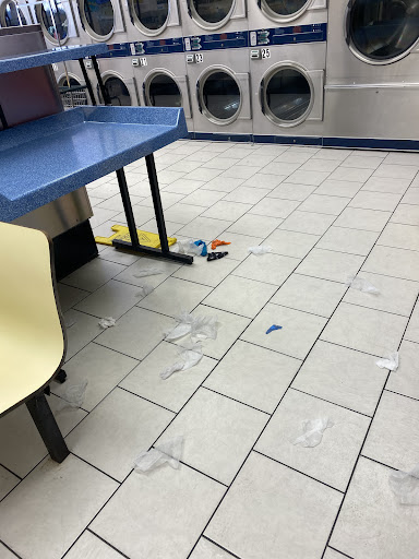Laundromat «The Wash House», reviews and photos, 2048 Victory Blvd, Portsmouth, VA 23702, USA