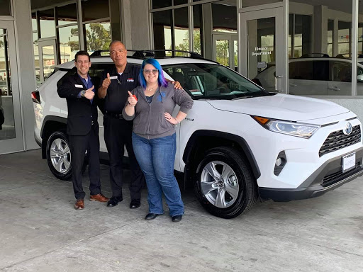 Toyota of Glendora image