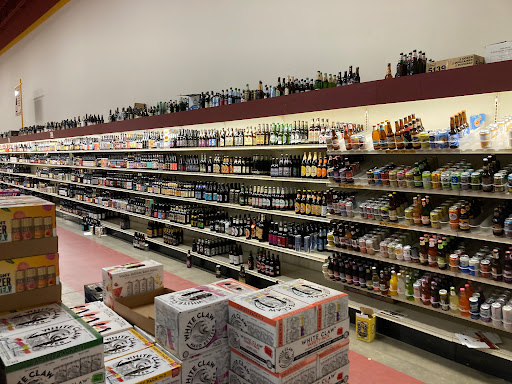 Liquor Store «Friar Tuck Beverage», reviews and photos, 1333 Savoy Plaza Ln, Savoy, IL 61874, USA