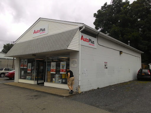 Royco Auto Parts Inc, 49 Elm St, Fishkill, NY 12524, USA, 
