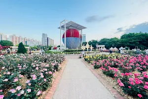 Olympic Park Rose Plaza image