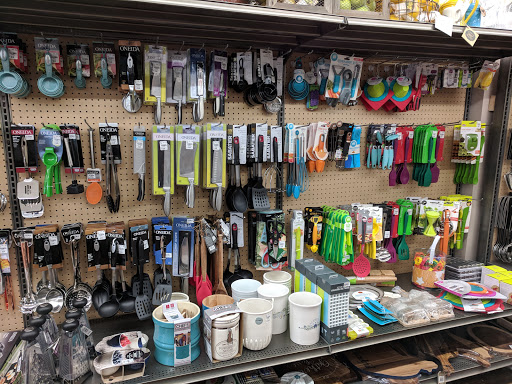 Home Goods Store «Tuesday Morning», reviews and photos, 7101 Forest Hill Ave F, Richmond, VA 23225, USA