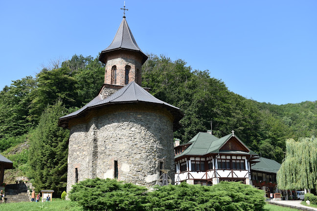 Opinii despre Mănăstirea Prislop în <nil> - Benzinărie