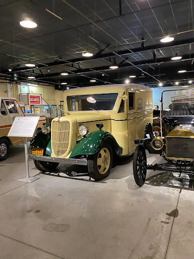 Museum «Boyertown Museum of Historic Vehicles», reviews and photos, 85 S Walnut St, Boyertown, PA 19512, USA