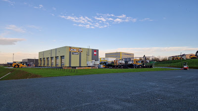 M3 JCB - HYUNDAI MH à La Crèche