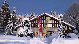 Bertschinger-Sports, location et vente de raquettes & skis de fond