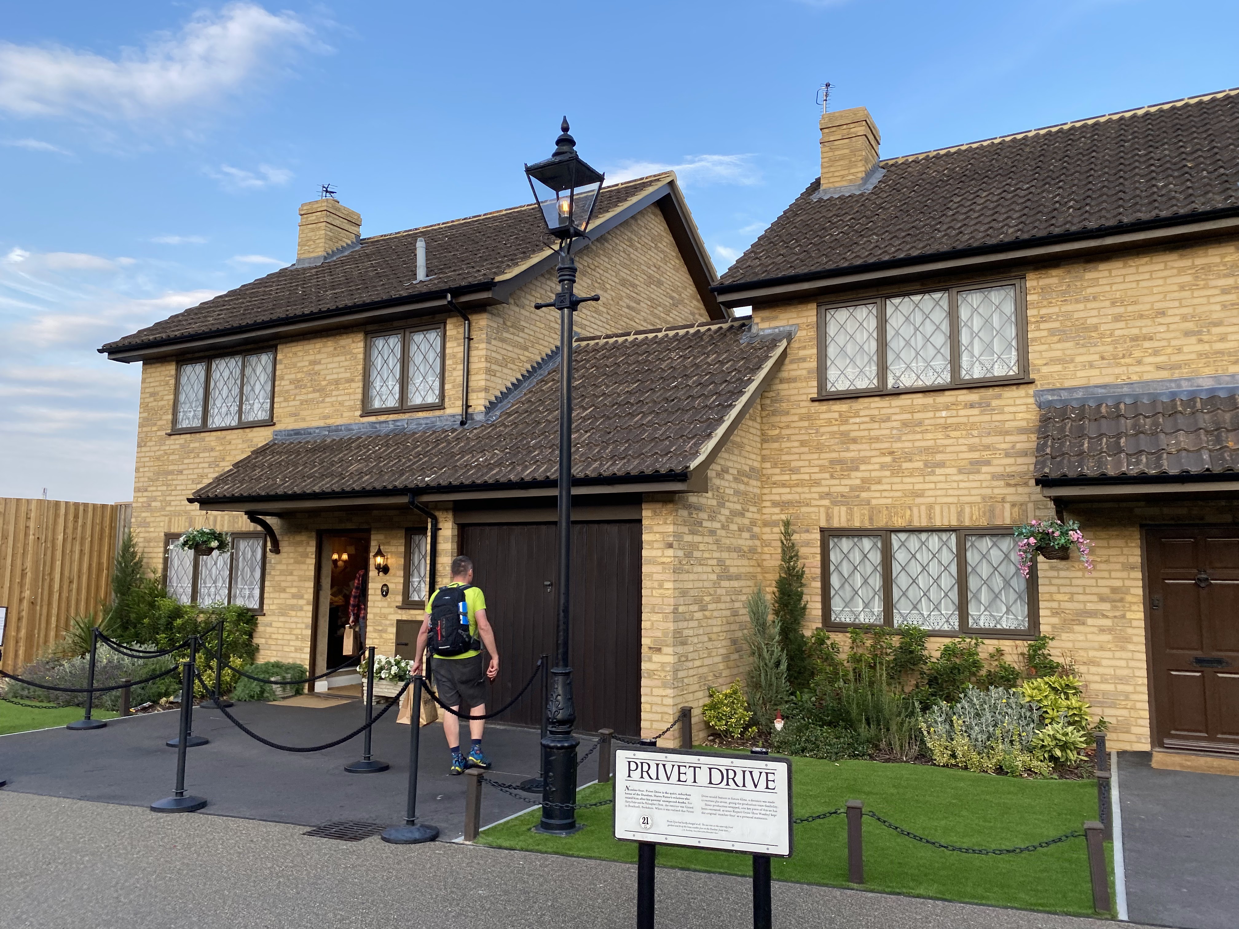 Picture of a place: 4 Privet Drive