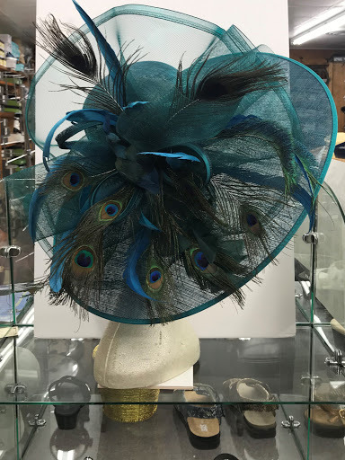 Shoe Store «Pix Shoes of Louisville», reviews and photos, 201 S Preston St, Louisville, KY 40202, USA