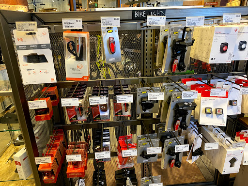 Camping Store «REI», reviews and photos, 750 American Blvd W, Bloomington, MN 55420, USA