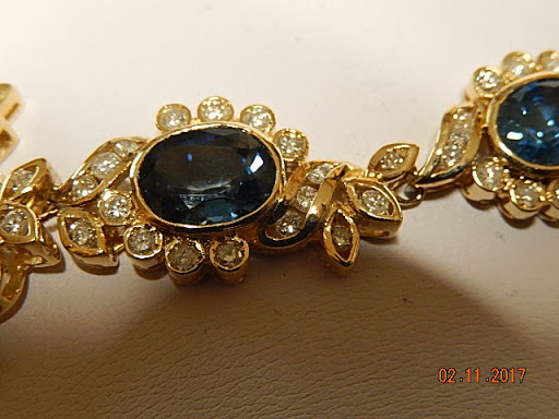 Jewelry Store «Shnayder Jewelry and Pawn Shop», reviews and photos, 110 Daniel Webster Hwy, Nashua, NH 03060, USA