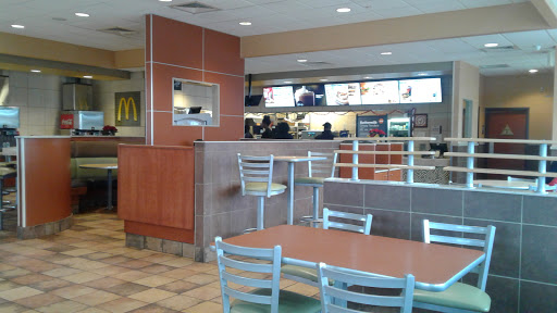 McDonalds - 3050 Carnegie Ave, Cleveland, OH 44115, Estados Unidos