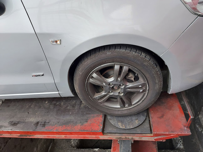 Opiniones de Taller Mecánico Danny Chavez en Guayaquil - Taller de reparación de automóviles