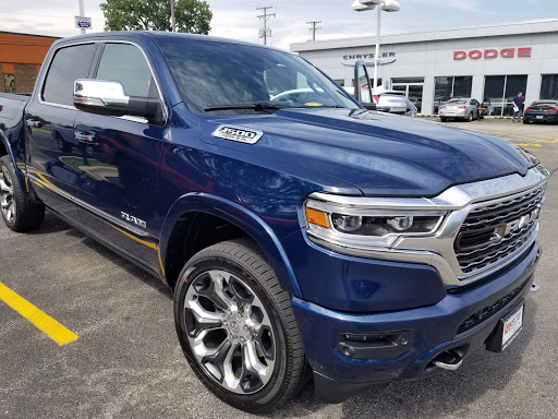 Car Dealer «Liberty Chrysler Dodge Jeep Ram», reviews and photos, 1000 E Park Ave, Libertyville, IL 60048, USA
