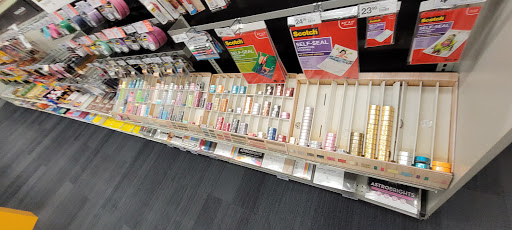 Office Supply Store «Staples», reviews and photos, 1781 U.S. 287 Frontage Rd, Mansfield, TX 76063, USA