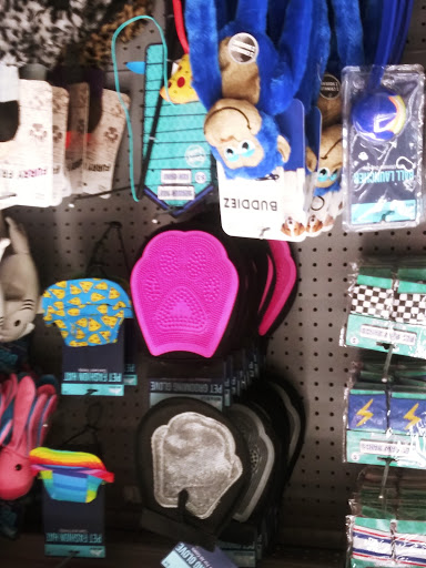 Variety Store «Five Below», reviews and photos, 3420 FM 544 #700, Wylie, TX 75098, USA