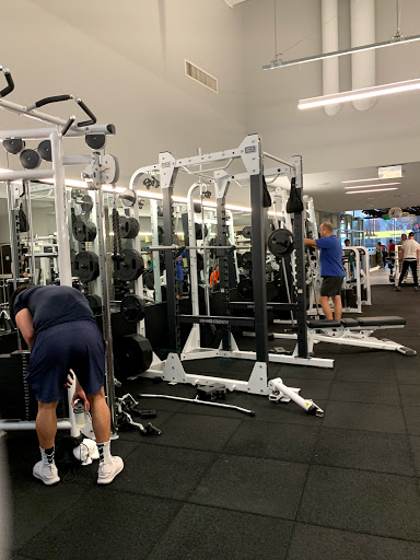 Gym «Equinox», reviews and photos, 201 Santa Monica Blvd, Santa Monica, CA 90401, USA