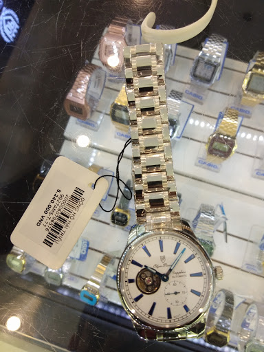 Stores to buy women's watches Ho Chi Minh