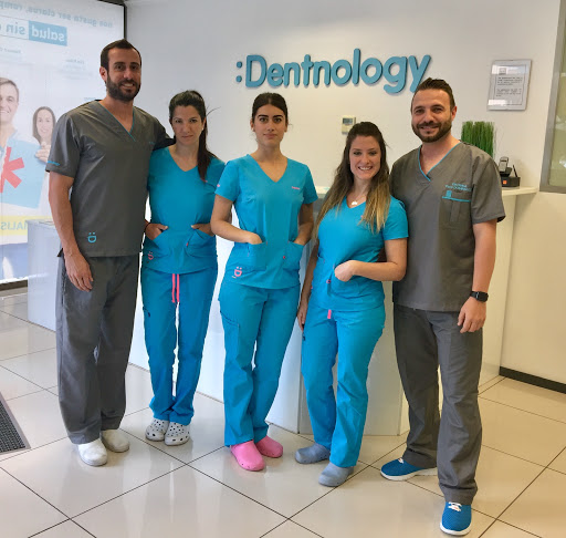 Clínica Dental Dentnology - C. Héroe de Sostoa, 148, 29003 Málaga