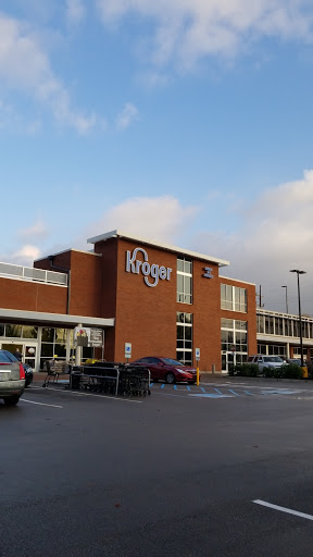 Grocery Store «Kroger», reviews and photos, 704 Euclid Ave, Lexington, KY 40502, USA