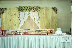 TOP IN TOWN CATERING SERVICES image