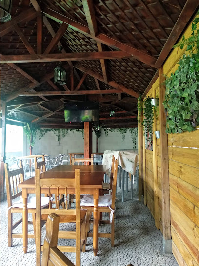 Restaurante Becada de Buelna - Av. Cantabria, 99, 39400 Los Corrales de Buelna, Cantabria, Spain