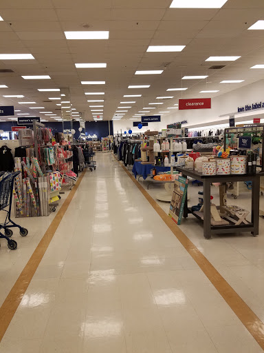 Department Store «Marshalls», reviews and photos, 533 S Broad St, Meriden, CT 06450, USA