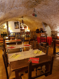 Atmosphère du Pizzeria La Vieille Cave à Banyuls-sur-Mer - n°12