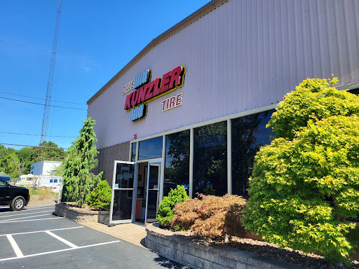 Auto Repair Shop «Dave Kunzler Tire», reviews and photos, 1581 NY-112, Port Jefferson Station, NY 11776, USA