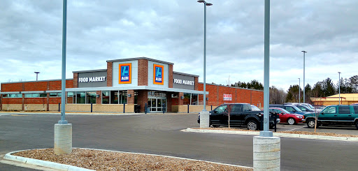 ALDI, 85 SE 13th St, Grand Rapids, MN 55744, USA, 