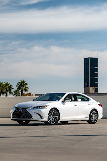 Fresno Lexus image