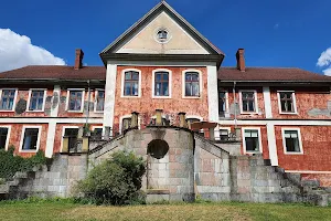 Ravila manor image