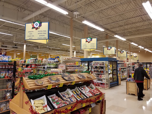 Grocery Store «Hannaford Supermarket», reviews and photos, 45 Hadjis Way Suite 6, Lake Placid, NY 12946, USA