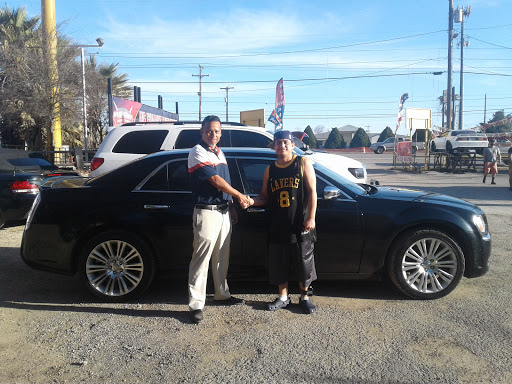 Used Car Dealer «Veracity Auto Center», reviews and photos, 1963 Austin Hwy, San Antonio, TX 78218, USA