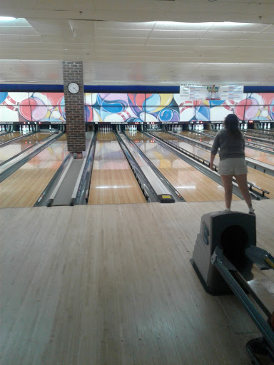 Bowling Alley «Bowlerama Lanes», reviews and photos, 1313 E Diehl Ave, Des Moines, IA 50315, USA